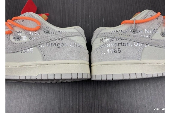 Lot Nike 31 O-W DJ0950-116 Low Dunk 0927